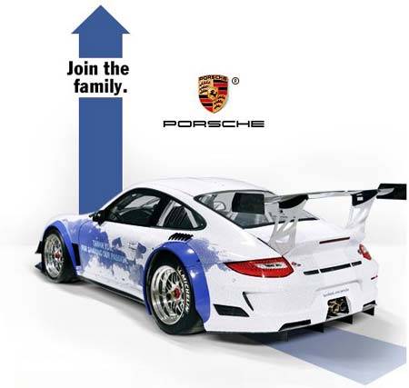 Страница Porsche в Facebook